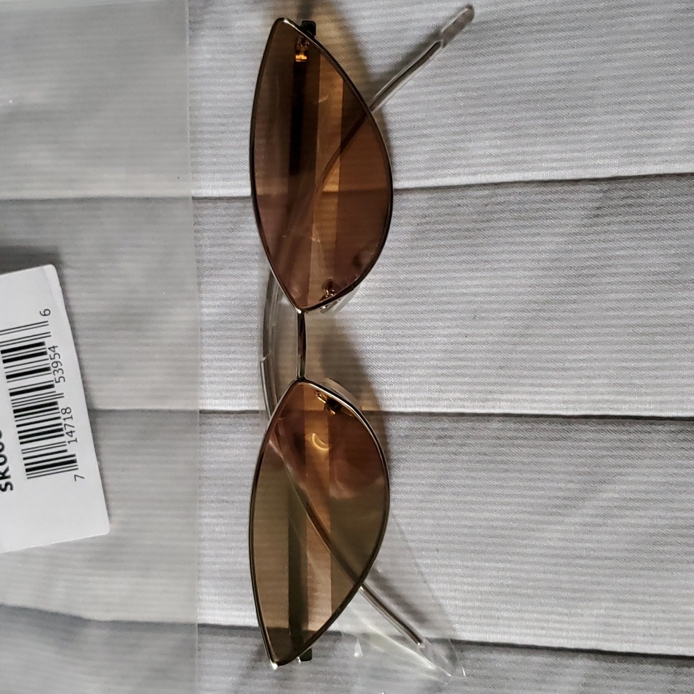 Halloween sunglass wild child cat eye custom eyeglass